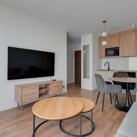 Lion - Mloda Polska Nowe Z Parkingiem *